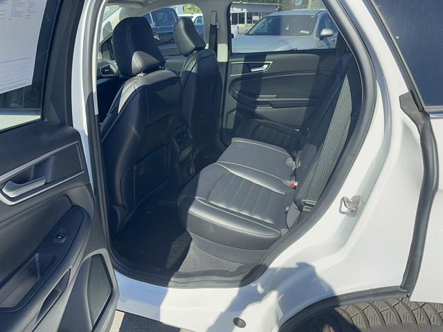2023 Ford Edge SEL - Photo 11