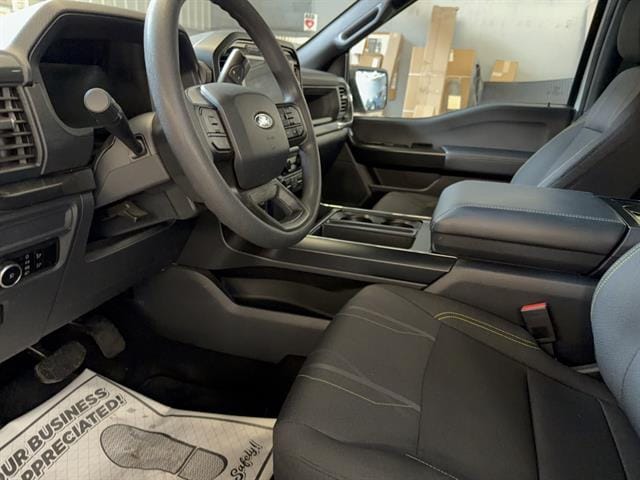 2024 Ford F-150 STX - Photo 6