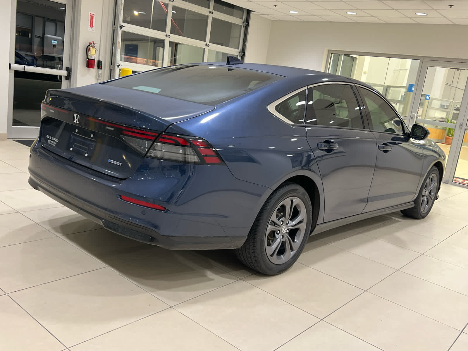 Used 2024 Honda Accord Hybrid EX-L Sedan