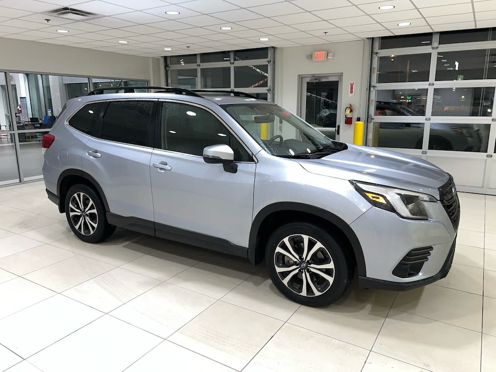 Used 2023 Subaru Forester Limited SUV