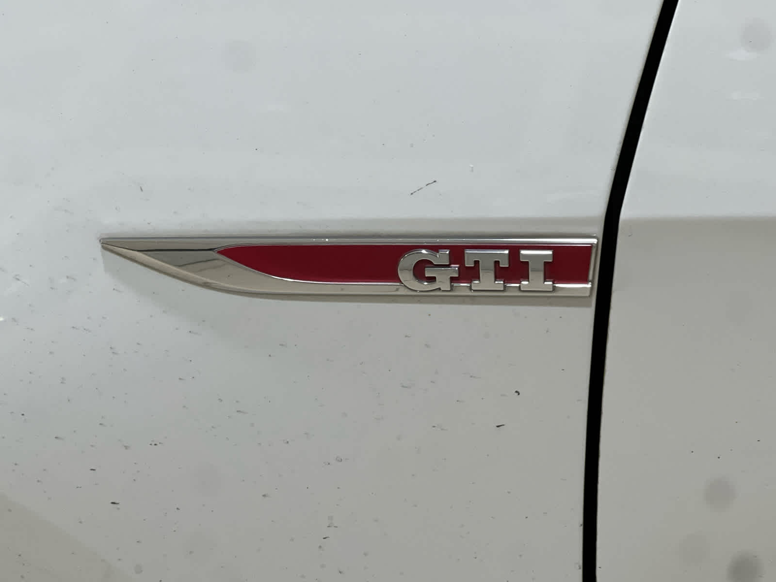 Used 2018 Volkswagen Golf GTI SE 2.0T DSG