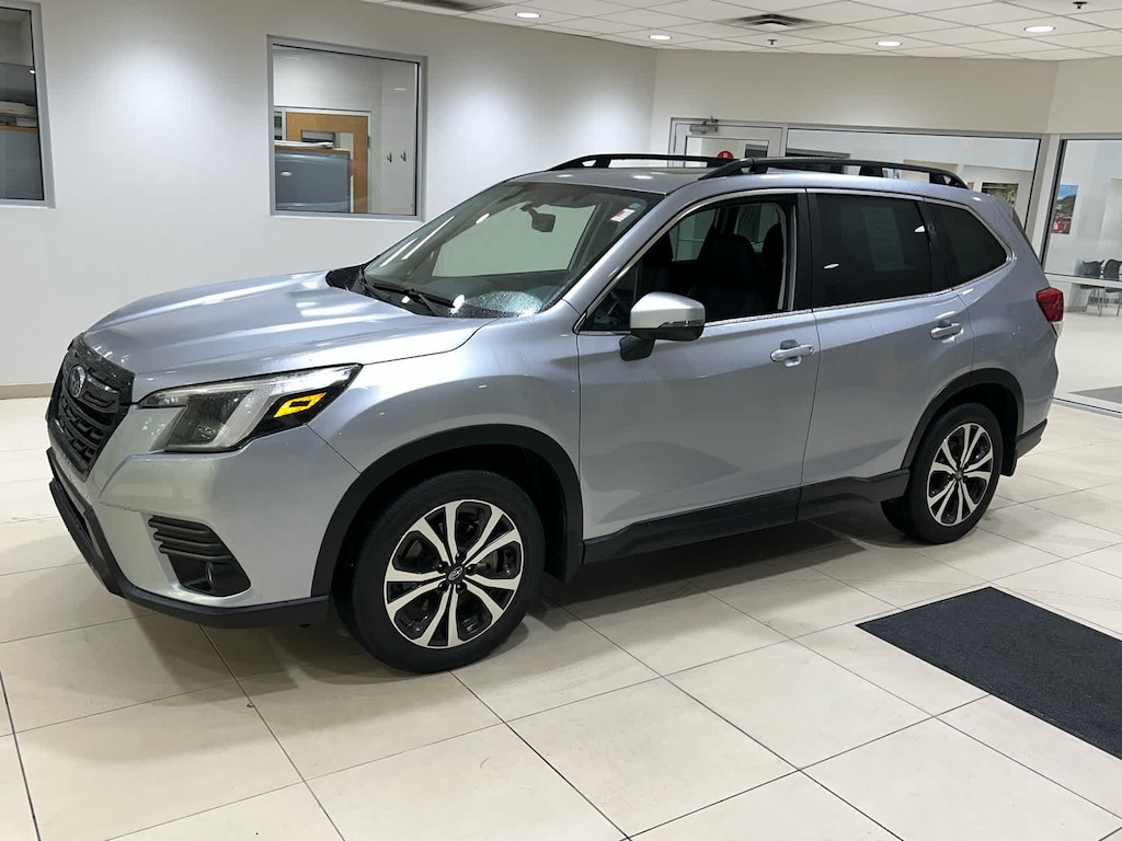 Used 2023 Subaru Forester Limited SUV