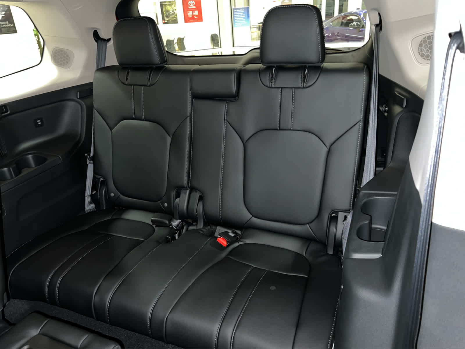 2026 Honda Pilot Touring - Photo 12