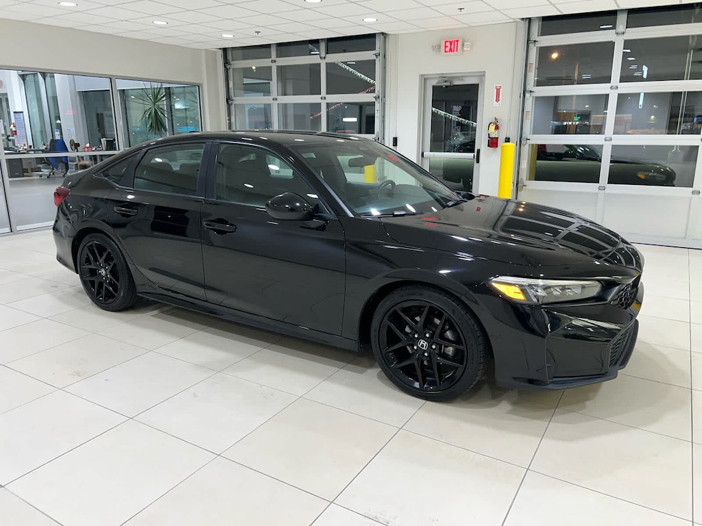 Used 2025 Honda Civic Sport CVT