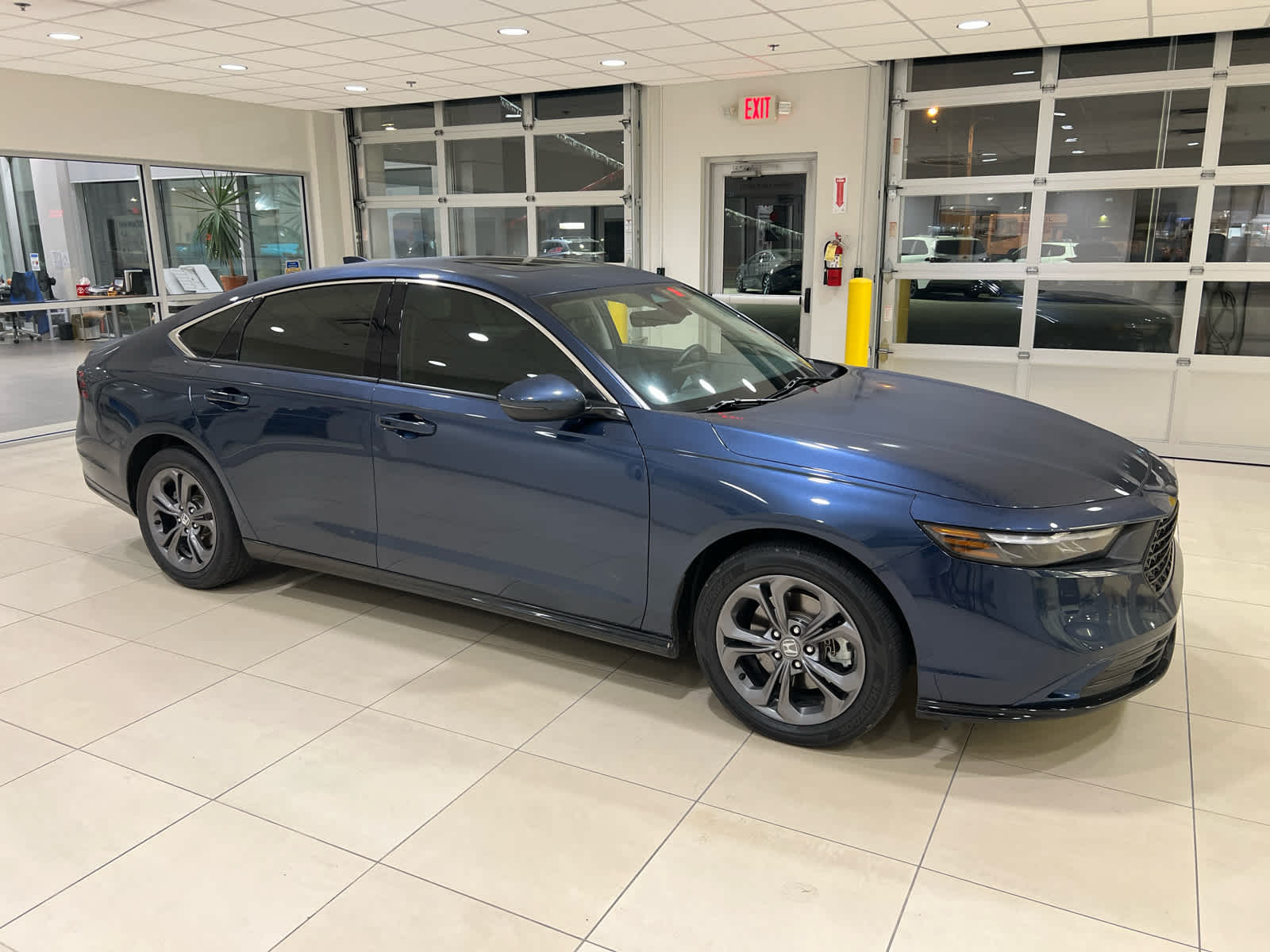 Used 2024 Honda Accord Hybrid EX-L Sedan