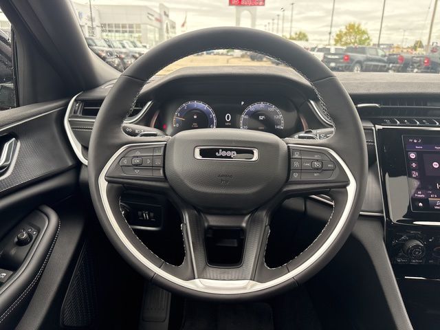 2025 Jeep Grand Cherokee L Altitude - Photo 16