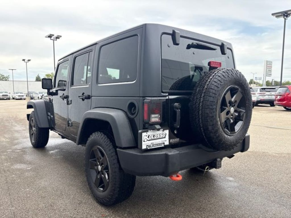 Used 2017 Jeep Wrangler Unlimited Sport SUV