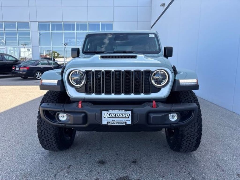New 2026 Jeep Wrangler 4-DOOR RUBICON X Sport Utility