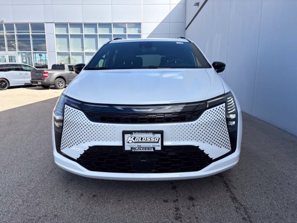 New 2027 Chrysler Pacifica SELECT AWD Passenger Van