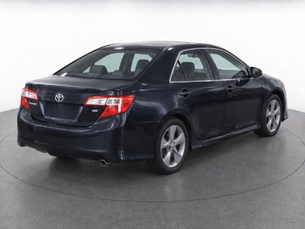 Used 2014 Toyota Camry L Sedan