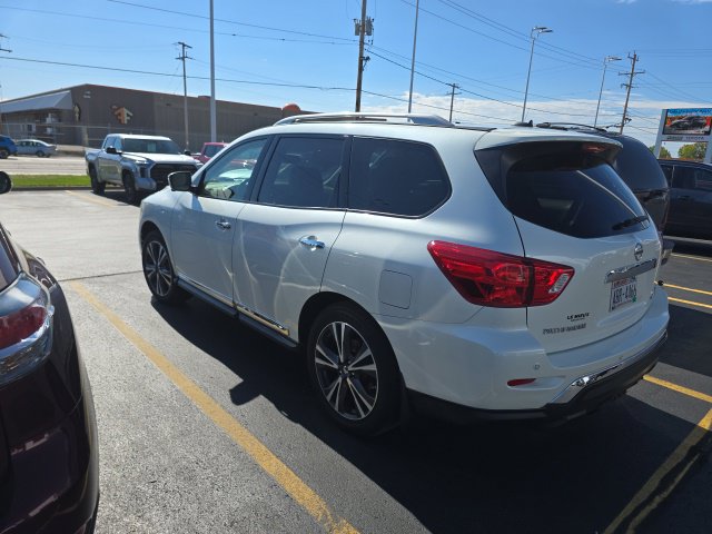 Used 2018 Nissan Pathfinder Platinum SUV