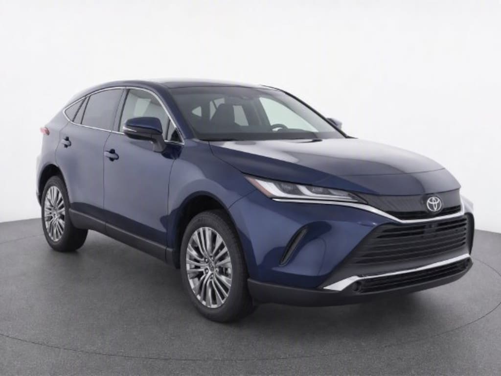 Used 2024 Toyota Venza LE SUV