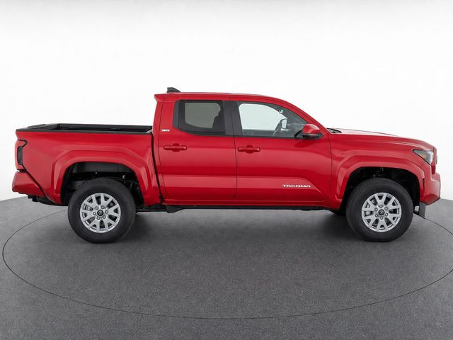 2026 Toyota Tacoma SR5 - Photo 7