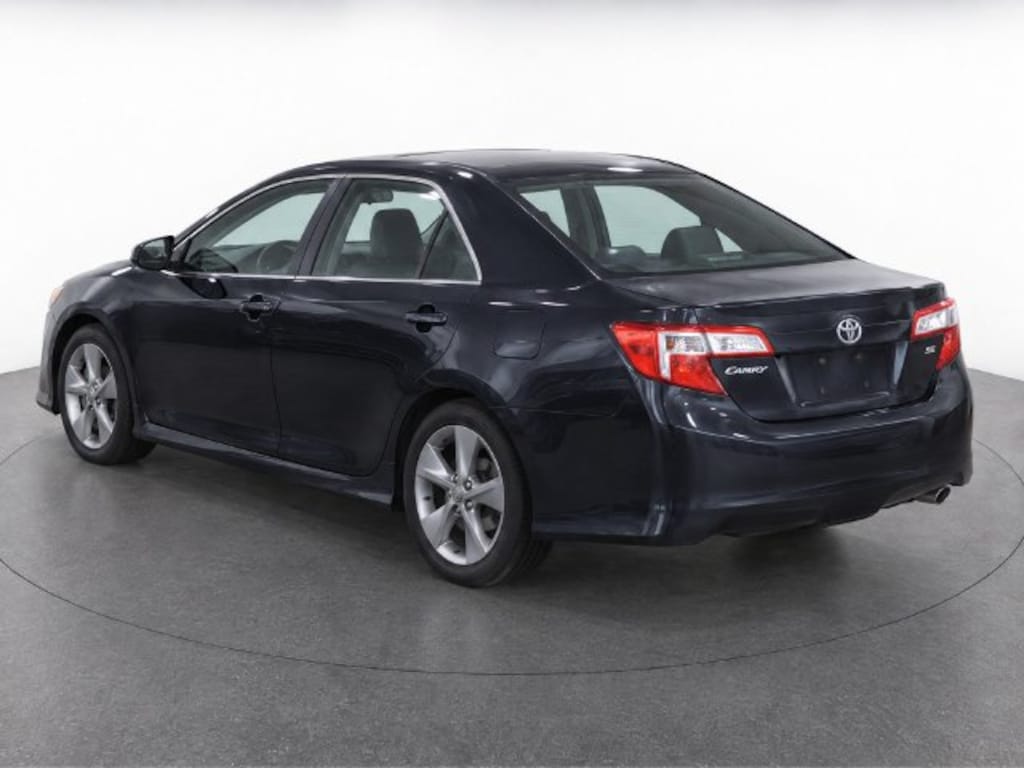 Used 2014 Toyota Camry L Sedan