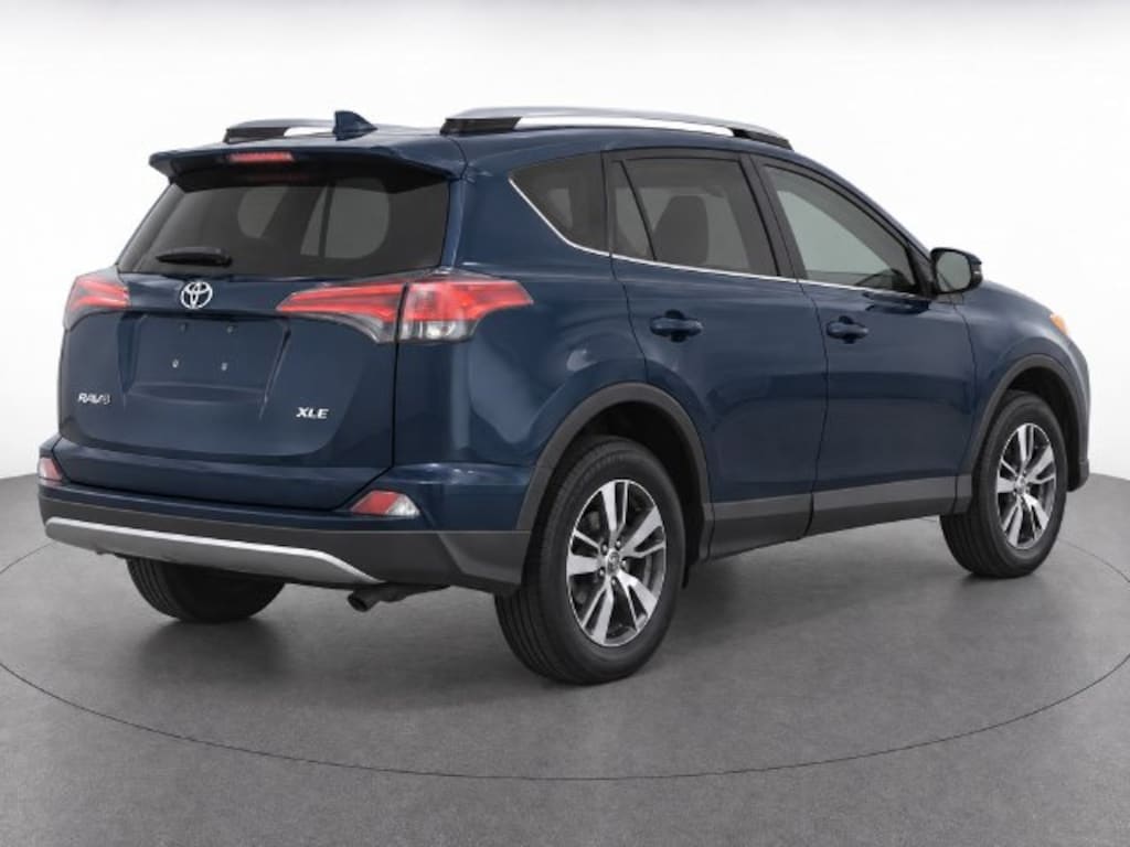 Used 2017 Toyota RAV4 XLE SUV