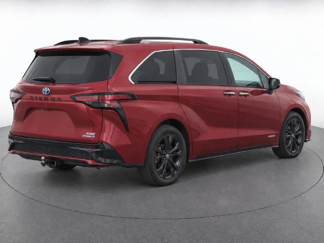 Used 2021 Toyota Sienna XSE 7 Passenger Van