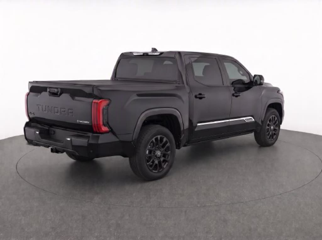 New 2026 Toyota Tundra i-FORCE MAX Platinum PLATINUM CREWMAX 5.5