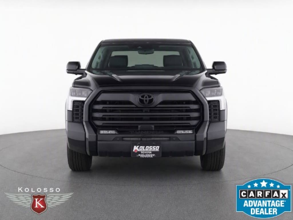 New 2026 Toyota Tundra Limited LIMITED CREWMAX 5.5