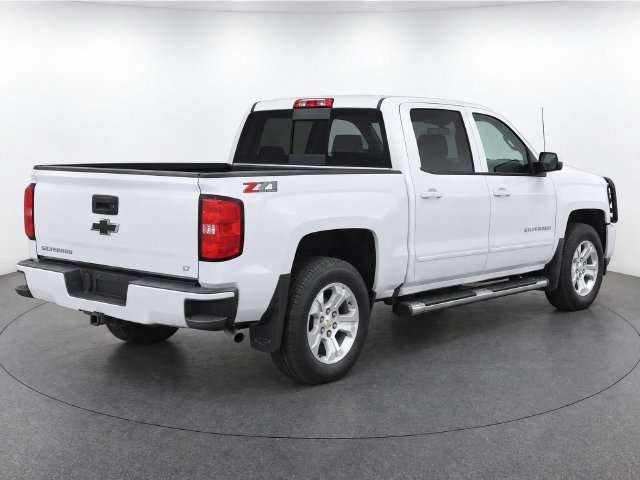 Used 2018 Chevrolet Silverado 1500 LT Truck Crew Cab