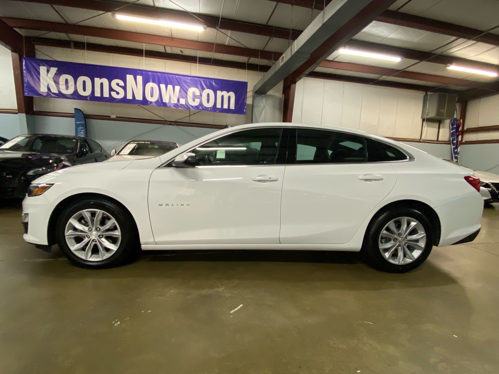 Used 2025 Chevrolet Malibu 1LT Sedan