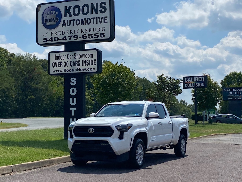 Used 2024 Toyota Tacoma 2WD Truck Double Cab
