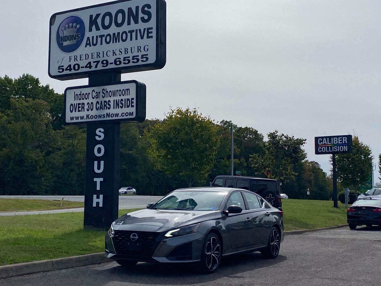 Used 2024 Nissan Altima 2.5 SR Sedan