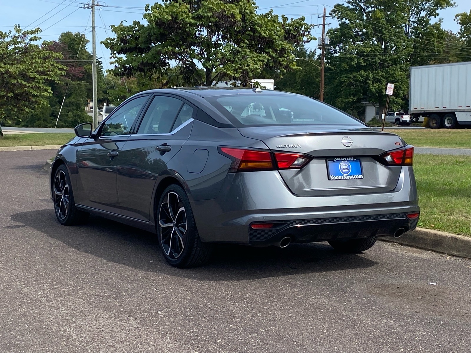 Used 2024 Nissan Altima 2.5 SR Sedan