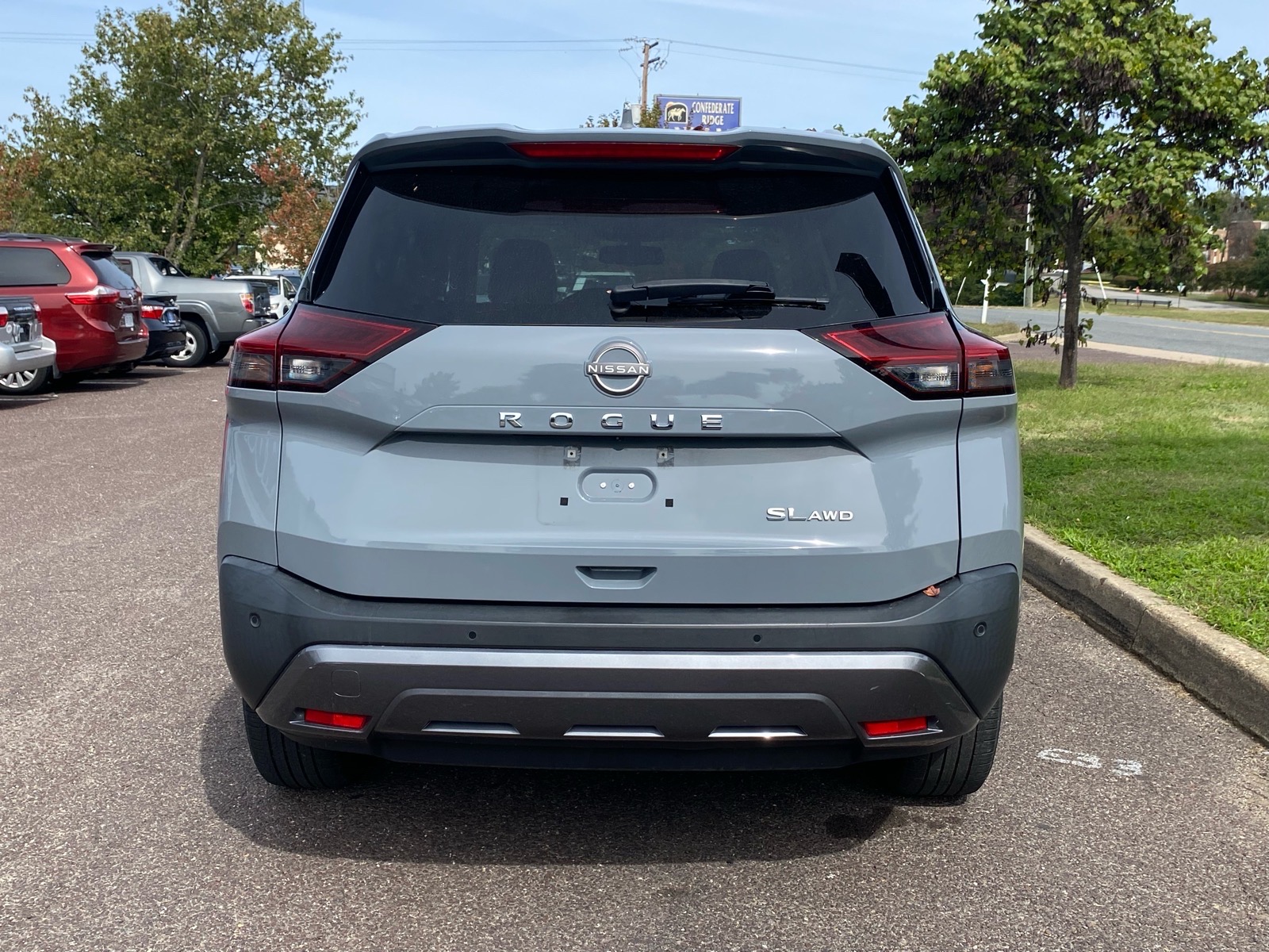 Used 2023 Nissan Rogue SL SUV