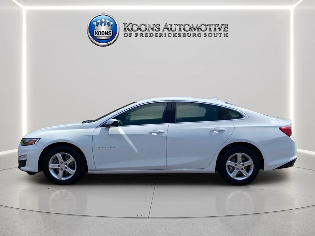 Used 2024 Chevrolet Malibu 1LT Sedan