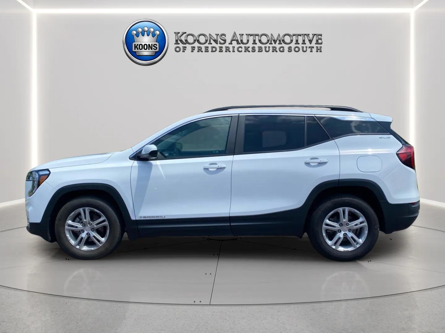 Used 2023 GMC Terrain SLE SUV