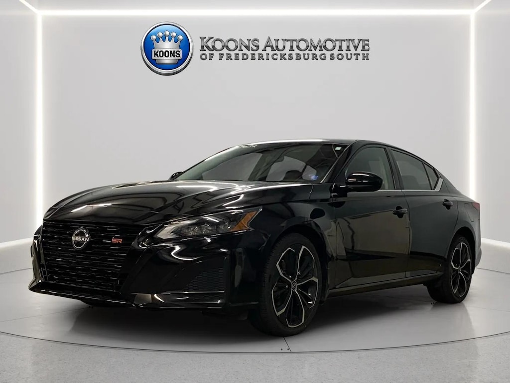 Used 2023 Nissan Altima 2.5 SR Sedan