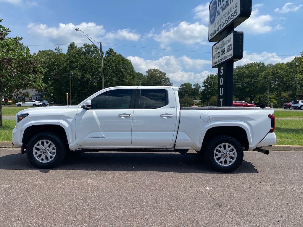 Used 2024 Toyota Tacoma 2WD Truck Double Cab