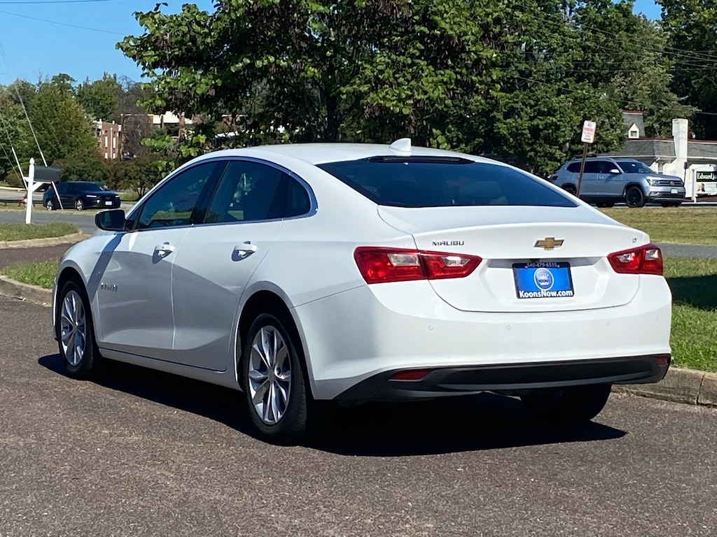 Used 2025 Chevrolet Malibu 1LT Sedan