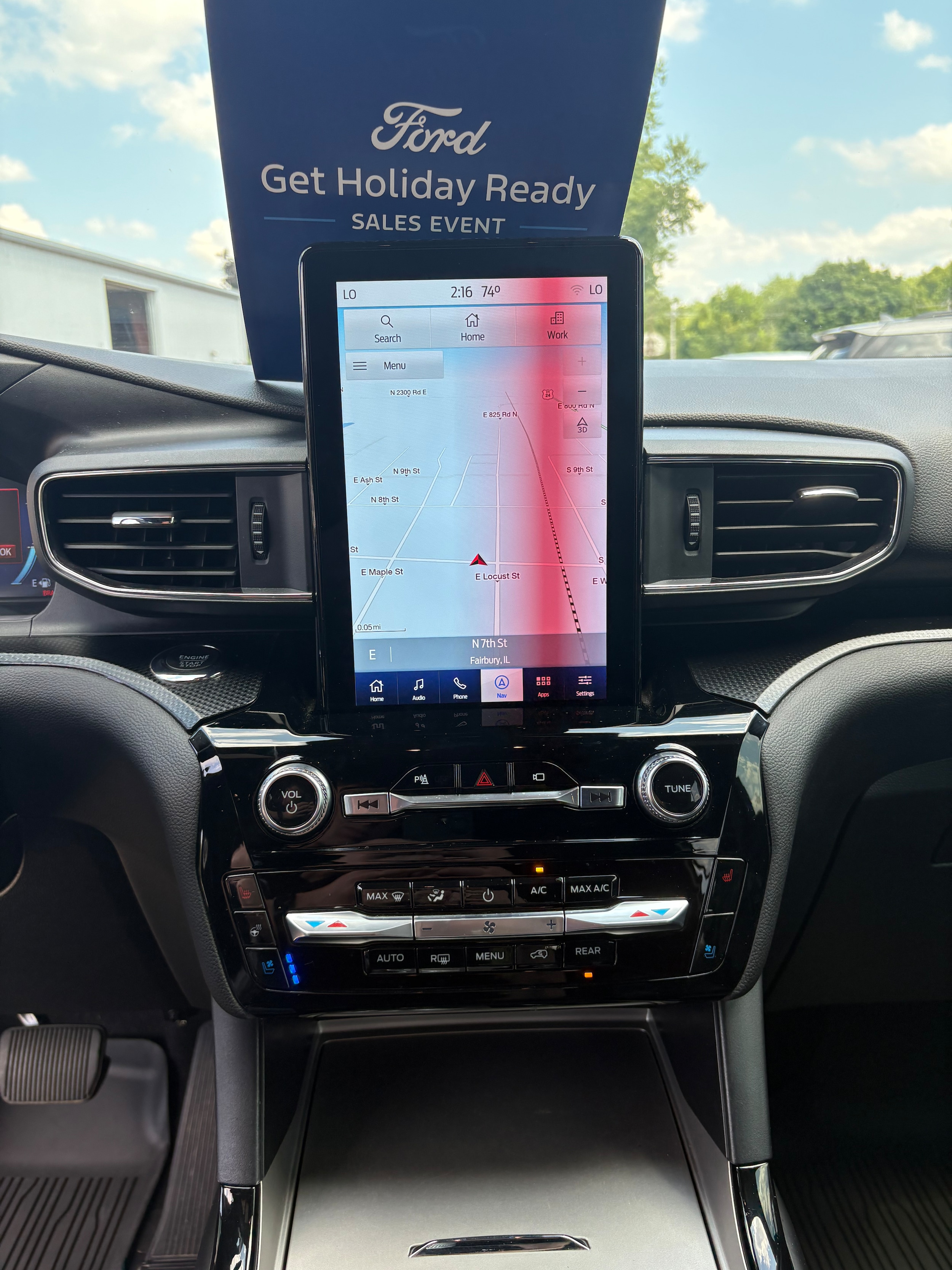 2022 Ford Explorer ST - Photo 19