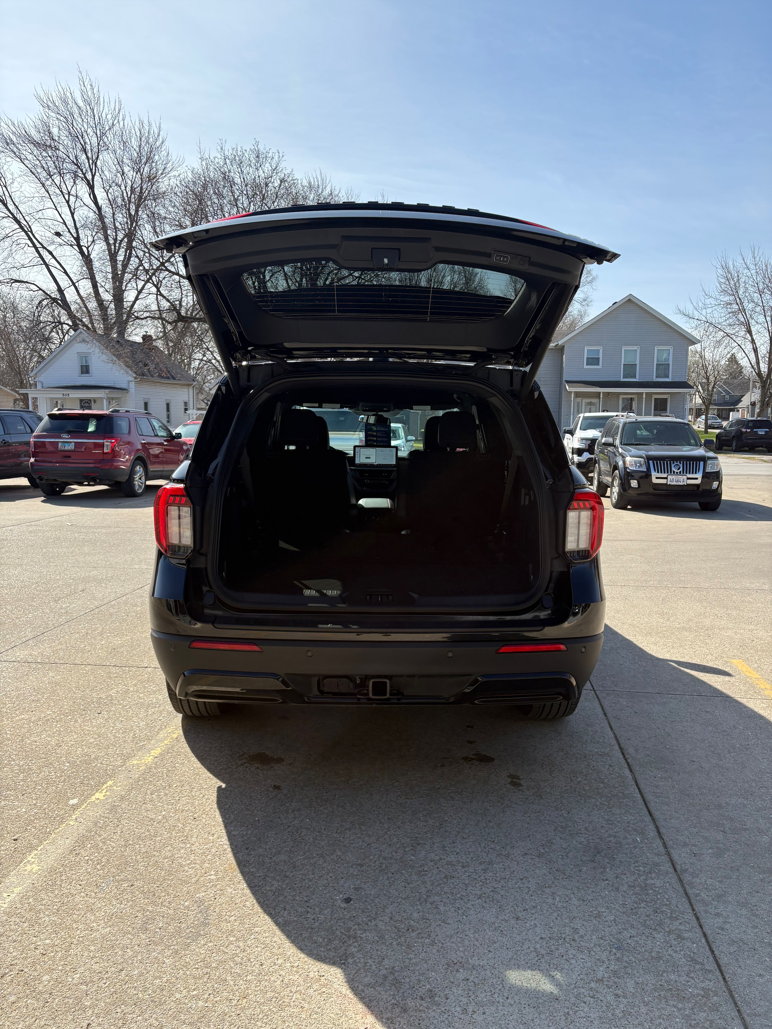 2025 Ford Explorer ST-LINE - Photo 12