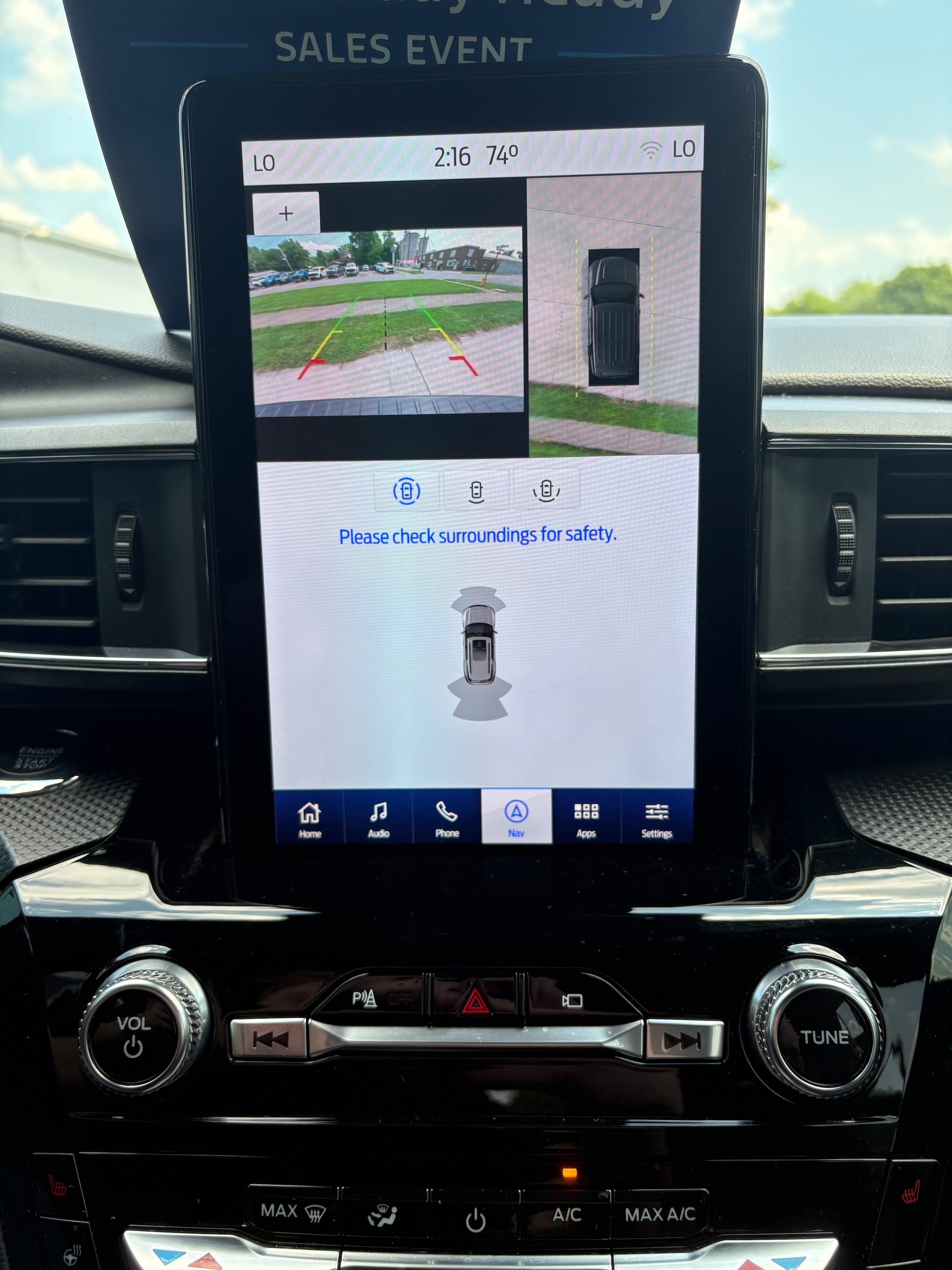 2022 Ford Explorer ST - Photo 20