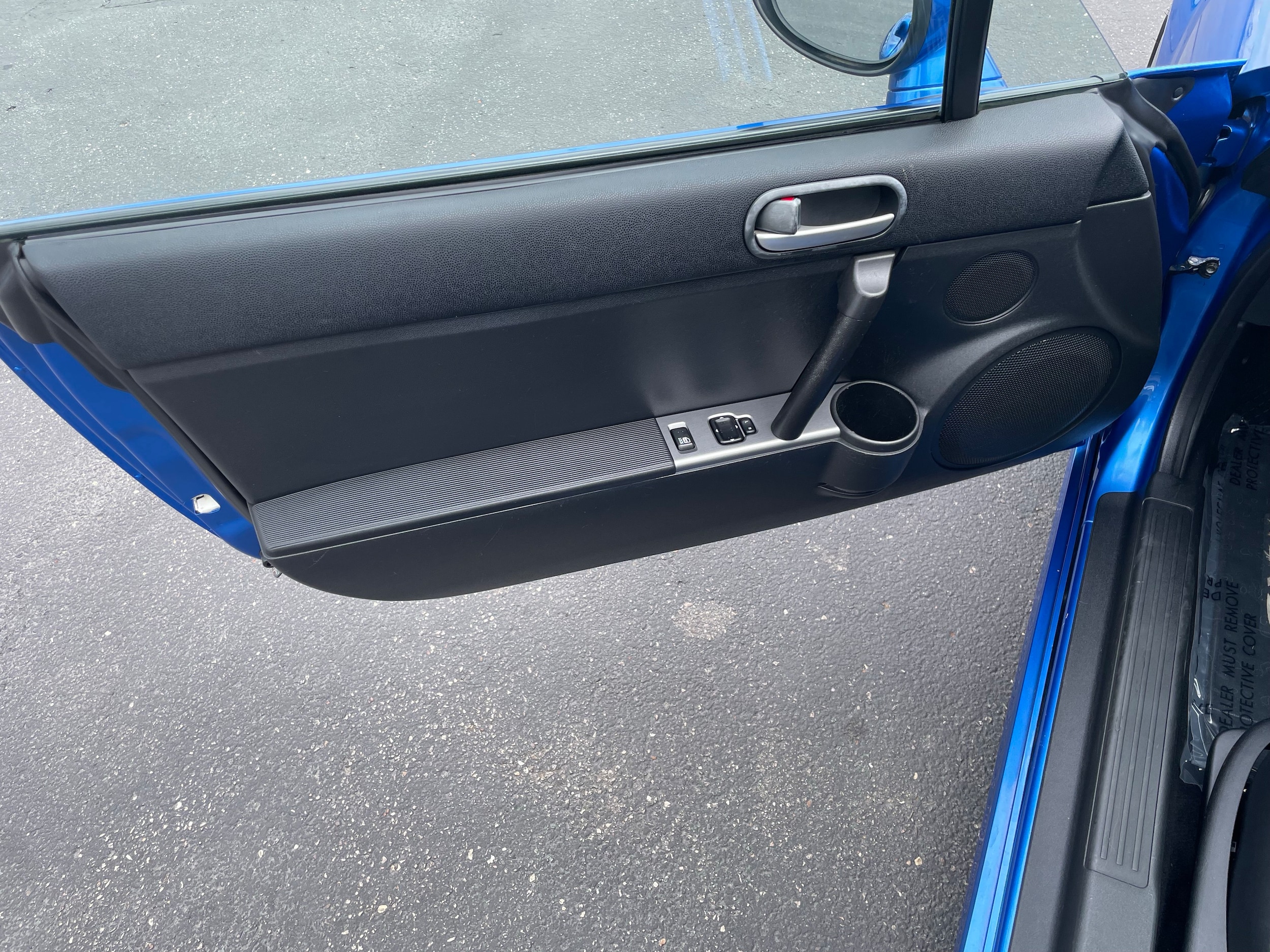 2006 Mazda MX-5 Miata Base - Photo 11