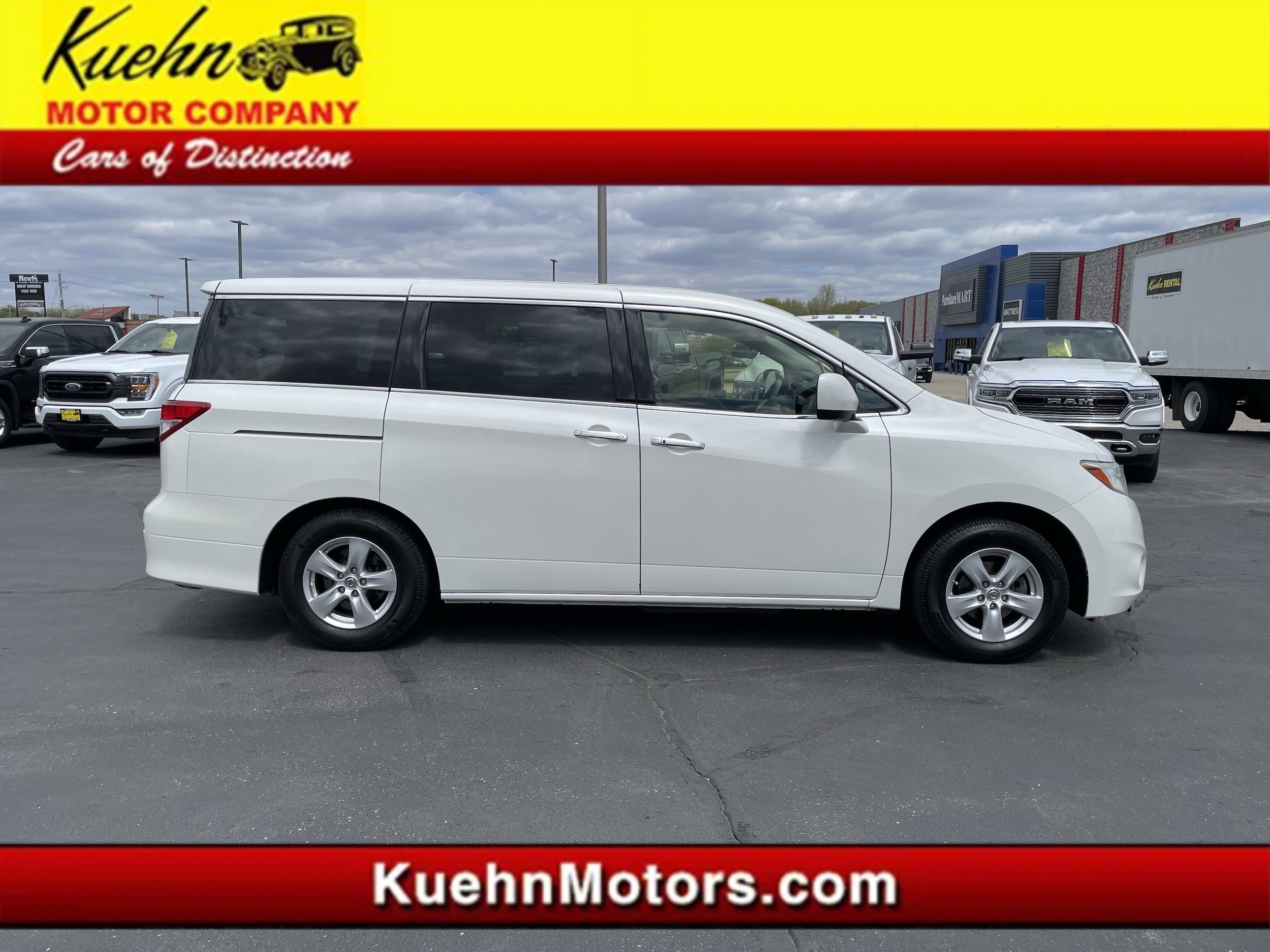 2013 Nissan Quest SV