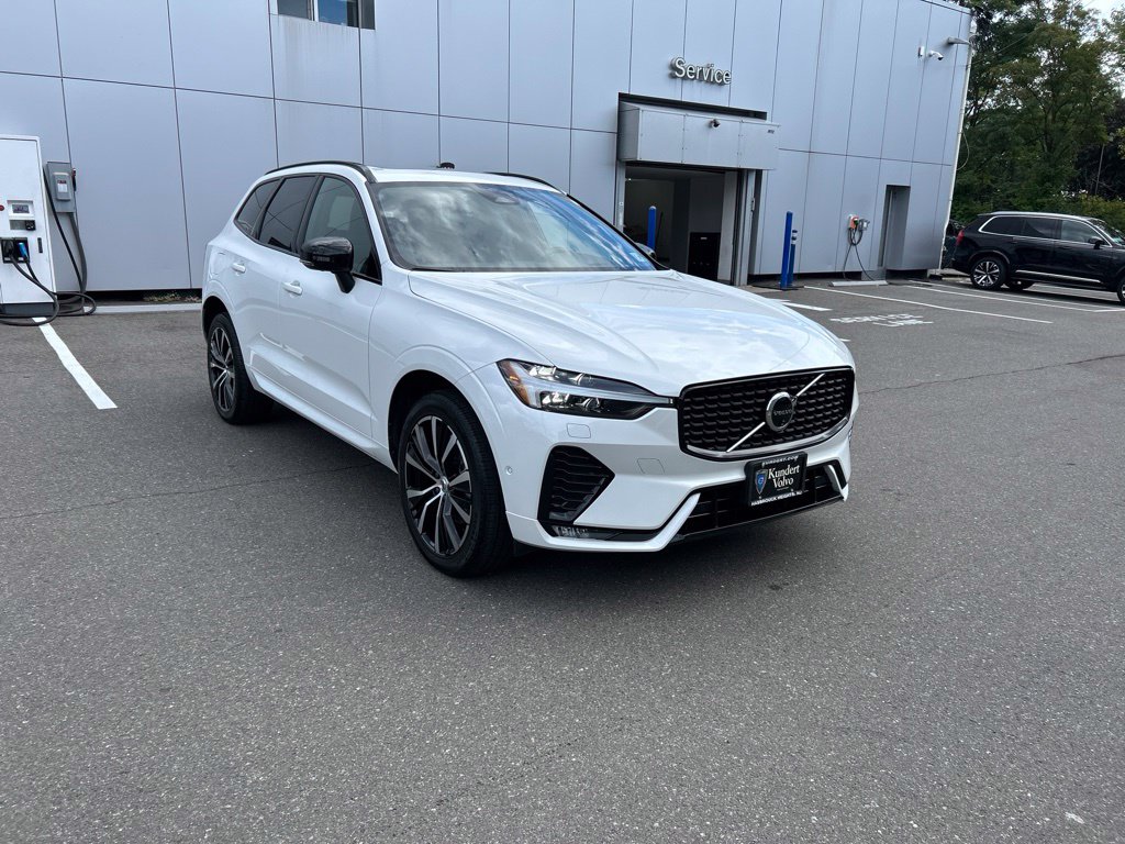 2024 Volvo XC60 SUV 