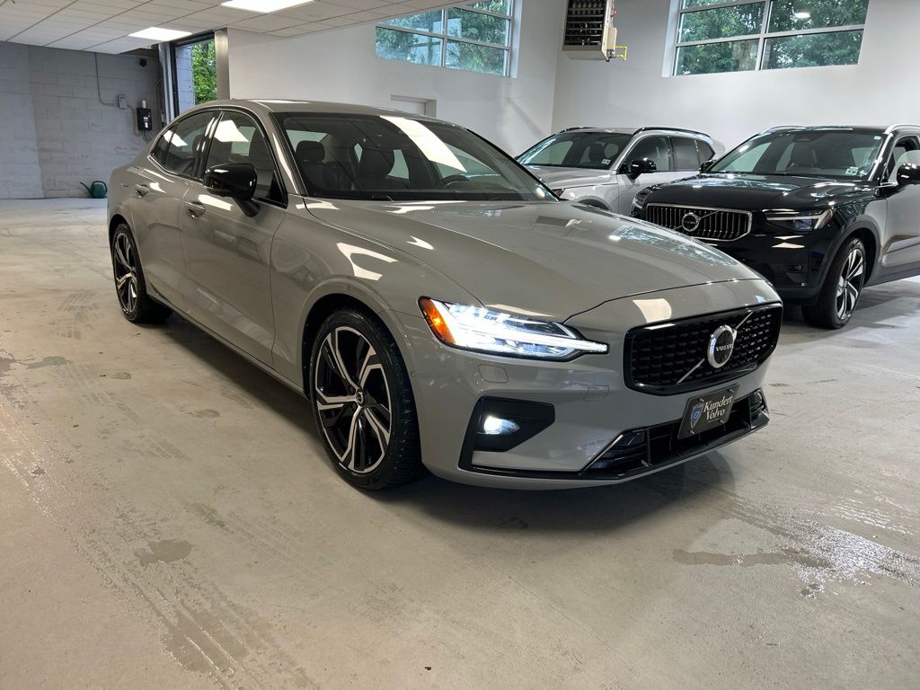 2024 Volvo S60