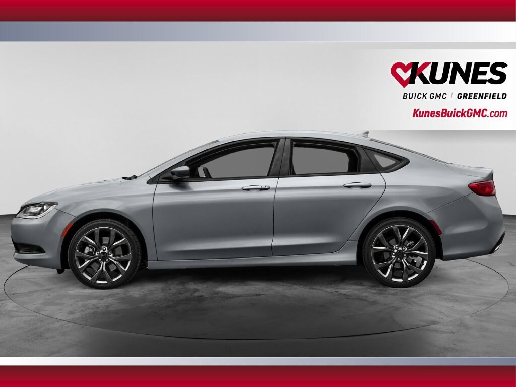Used 2016 Chrysler 200 Touring