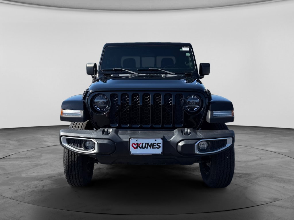 Used 2022 Jeep Gladiator Sport S
