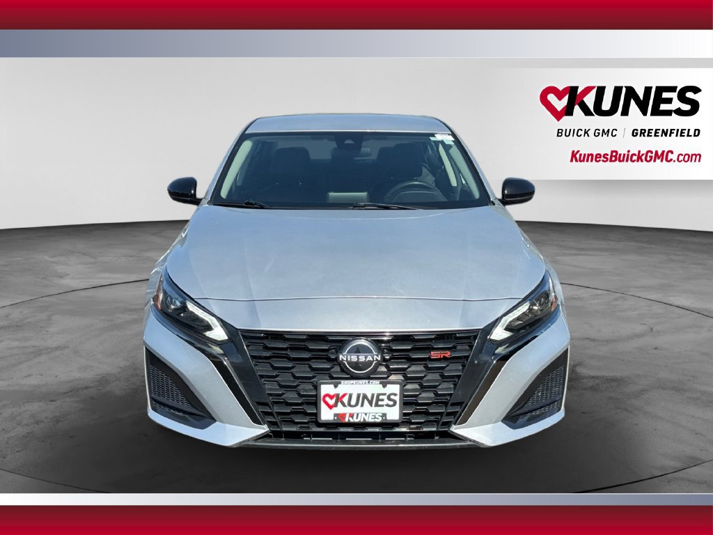 Used 2024 Nissan Altima 2.5 SR