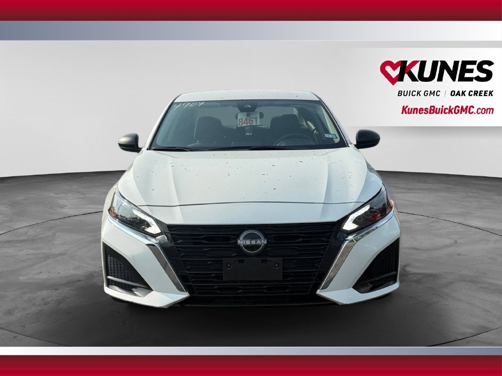 Used 2025 Nissan Altima SV Sedan