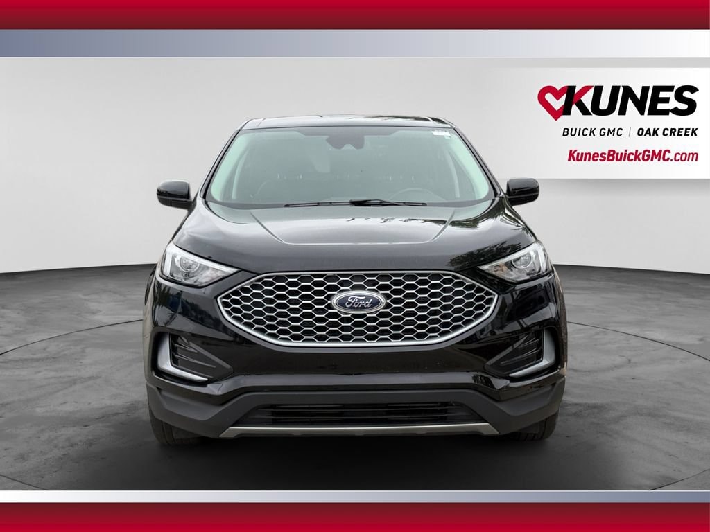 Used 2024 Ford Edge SUV