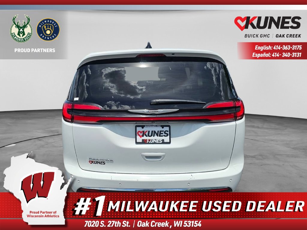 Used 2023 Chrysler Pacifica Touring L Van Passenger Van