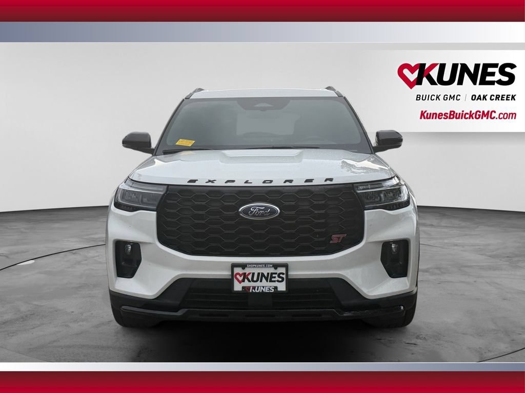 Used 2025 Ford Explorer ST SUV
