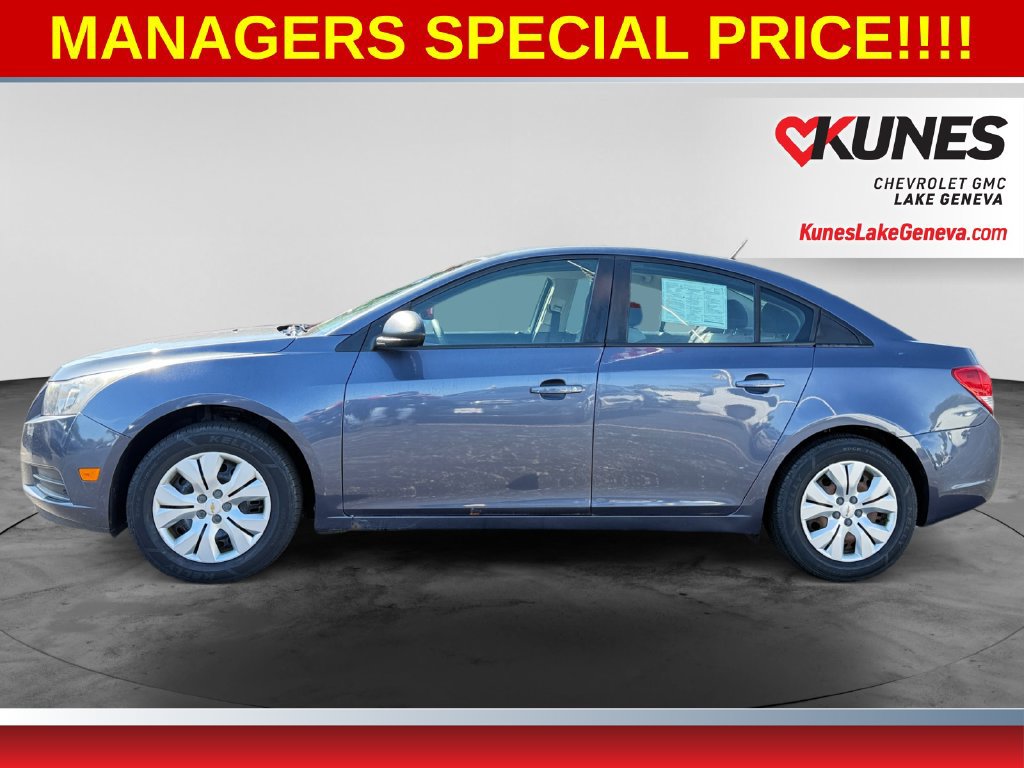 Used 2013 Chevrolet Cruze LS Car