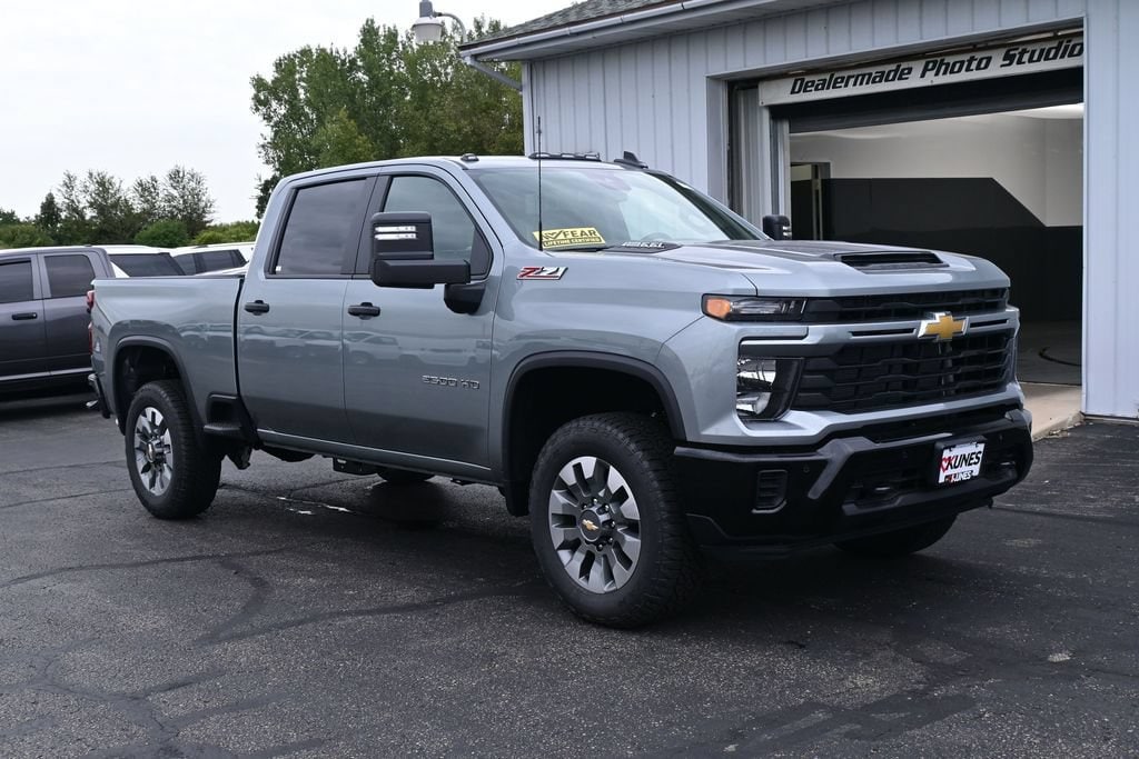 New 2026 Chevrolet Silverado 2500 HD Custom Truck