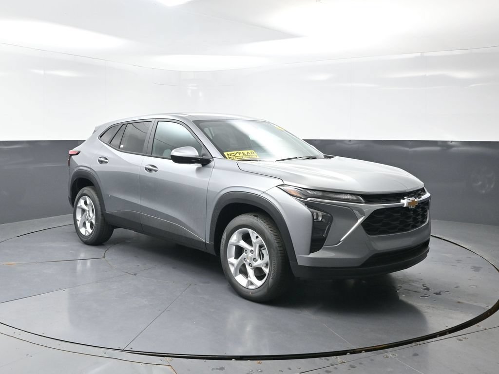 New 2026 Chevrolet Trax LS SUV